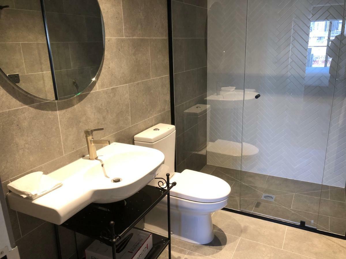 Q Squared Serviced Apartments Melbourne Eksteriør billede